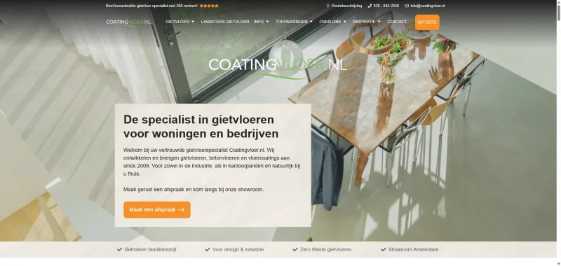 Homepage van Coatingvloer.nl, webdesign met paginabreed beeld en een contentkaart met reviews en contactgegevens